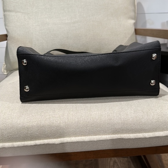 Black Michael Kors bag with silver hardware - Picture 3 of 4